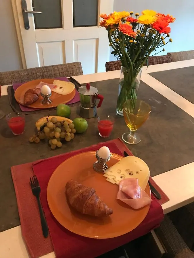 Great House For Two In Amsterdam Bed and Breakfast