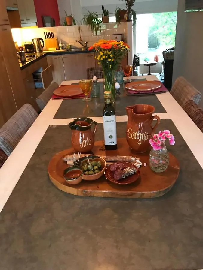 Great House For Two In Amsterdam Bed and Breakfast